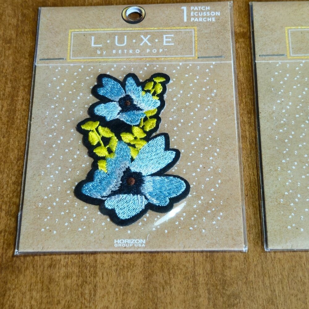 Luxe Patches Flower Applique Retro Lot of 2 Patches